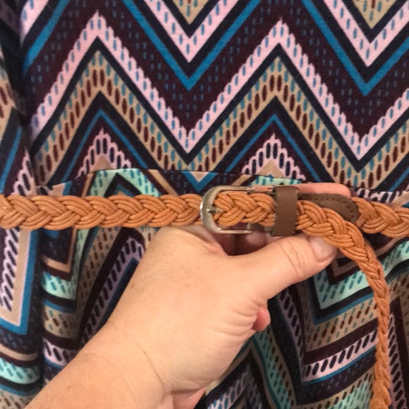 Sleeveless sundress with belt - Picture 2 of 3